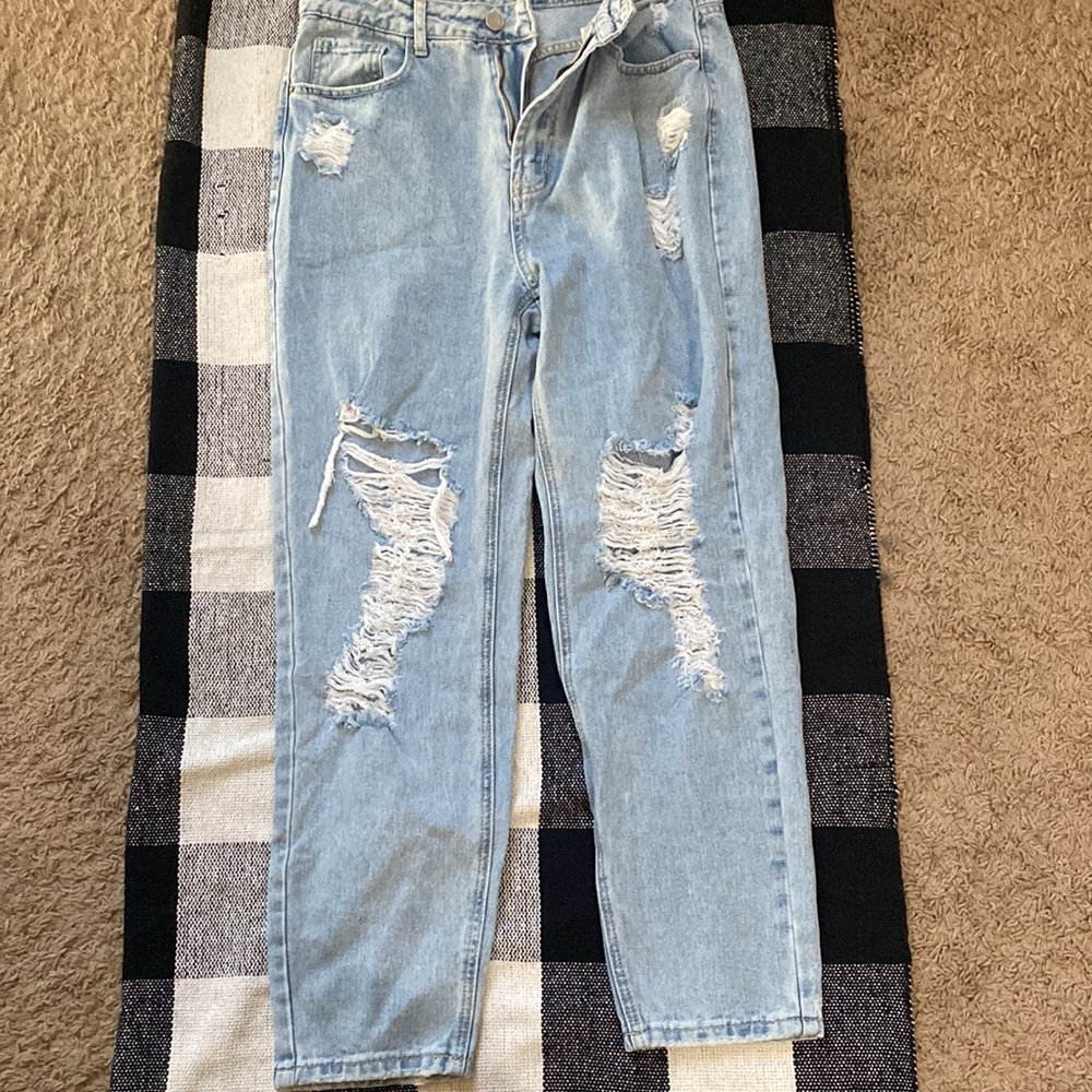 Jeans - Picture 2 of 4